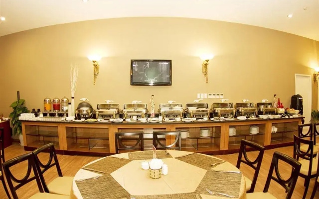 Aloha Ha Long Hotel