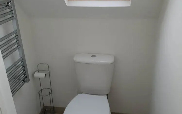 Central Windsor Apartments