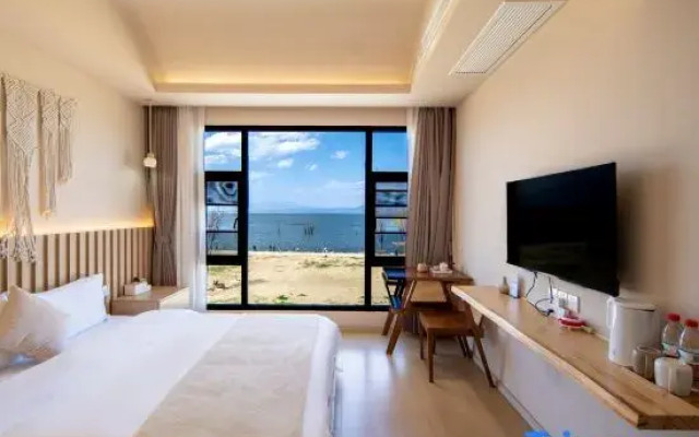 Dali City Qingfeng March All Seaview Famous Hotel