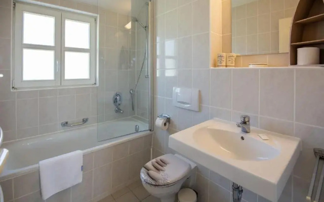 Komfort Appartement mit 2 Schlafzimmern und Terrasse C05