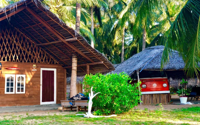 Ruuk Village