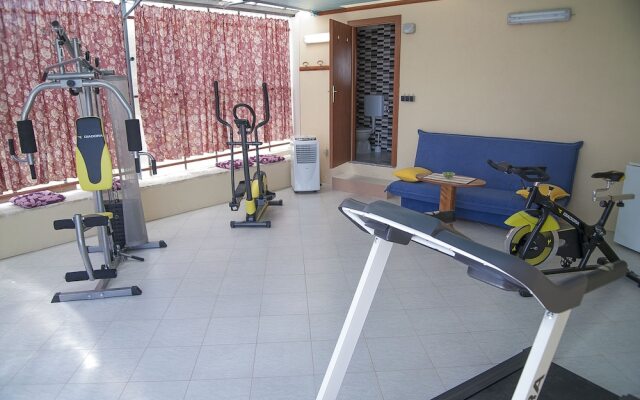 House With Pool in Split Near the Beach