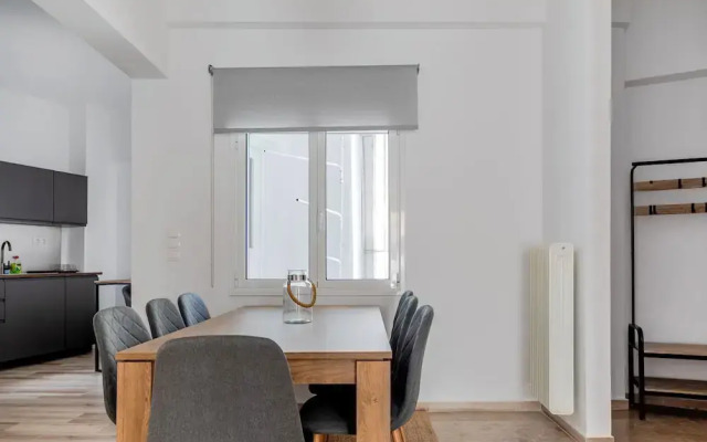 Arco - 2-BR Apt in the Heart of Athens