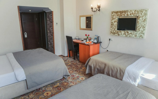 Ts Park Hotel