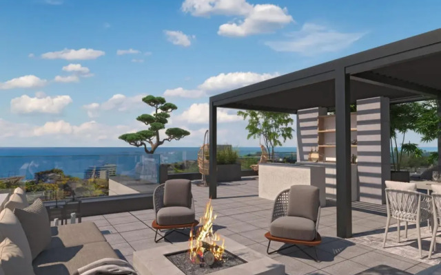 Azur Premium Resort