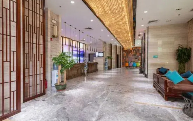Yoyo Hotel (Zhongshan Bus Terminal)