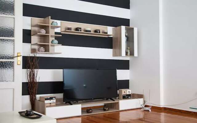 Acropolis detached house