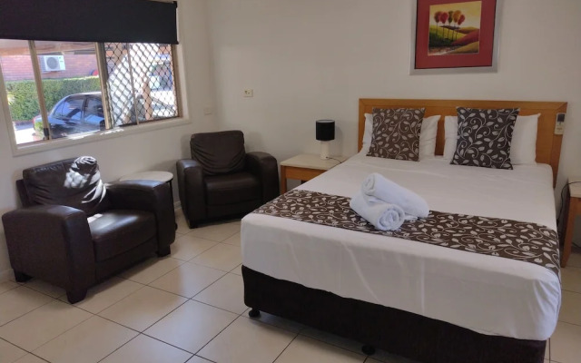 Cascade Motel In Townsville
