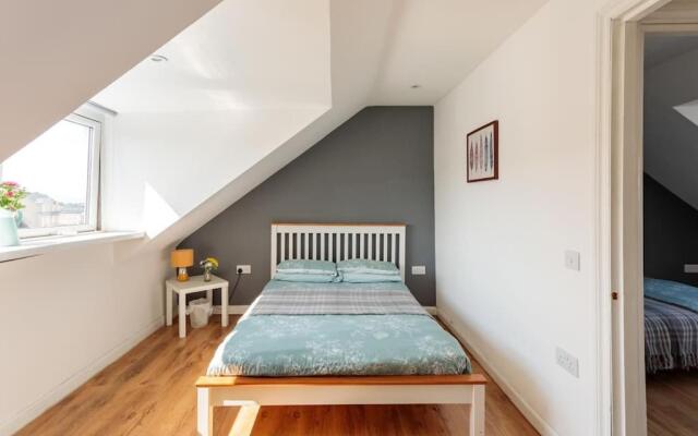 Argyll Apartments - Argyll Square, Oban