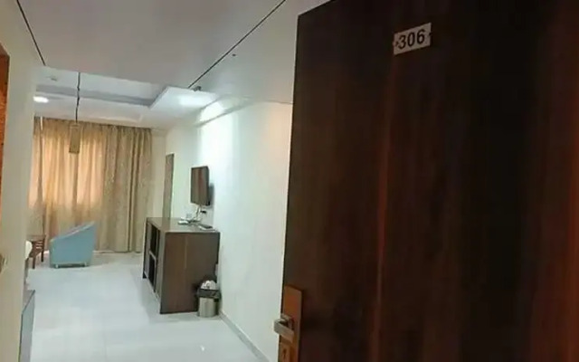 Fabhotel Shivam I
