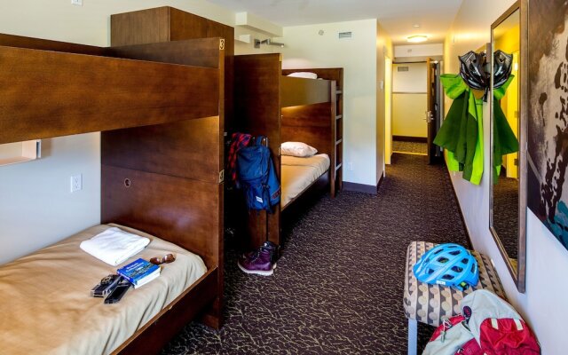 HI Whistler - Hostel