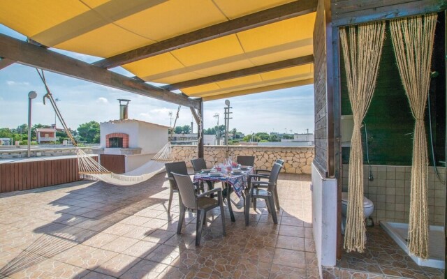 Beautiful Apartment in Bari With 3 Bedrooms and Wifi