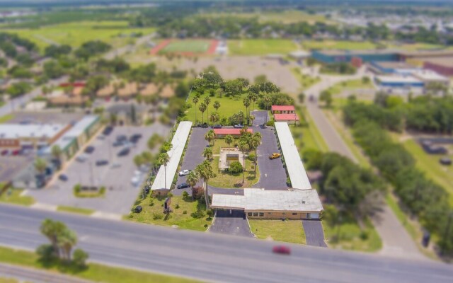 Vali-Ho Motel