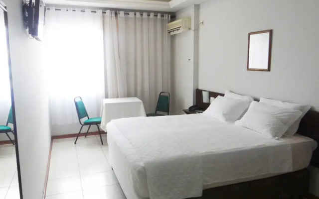 Отель Verde Plaza