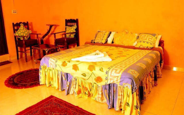 Hotel Club9 Holidays