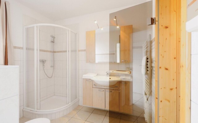 Nice Apartment in Rechlin With 2 Bedrooms, Sauna and Wifi