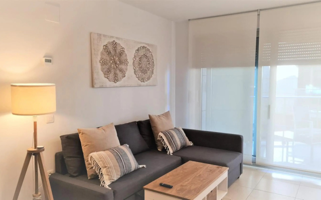 New Luxury Beachfront Apartament