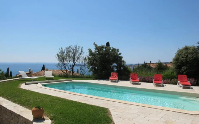 Holiday Home Baie de Bandol - SAY110