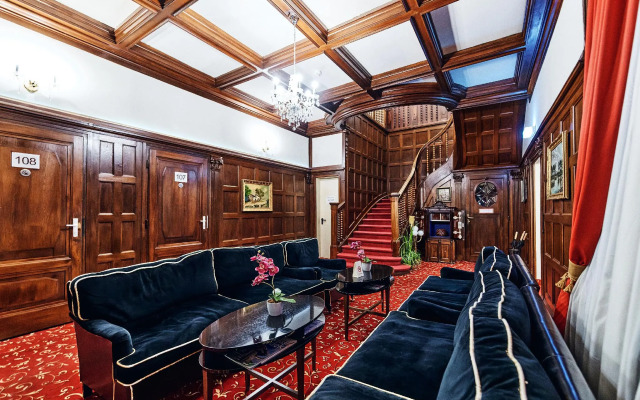 Hotel Pension Baron am Schottentor