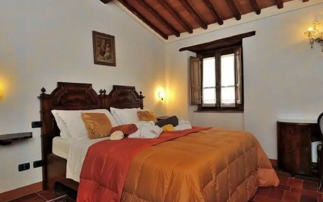 Tuscan Villa With Sauna