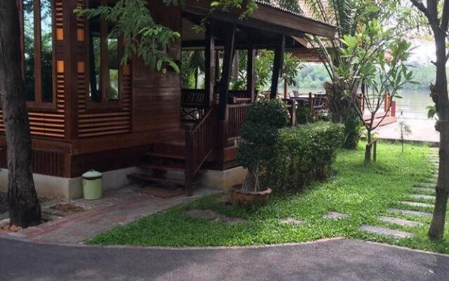 Baan Naituek Homestay