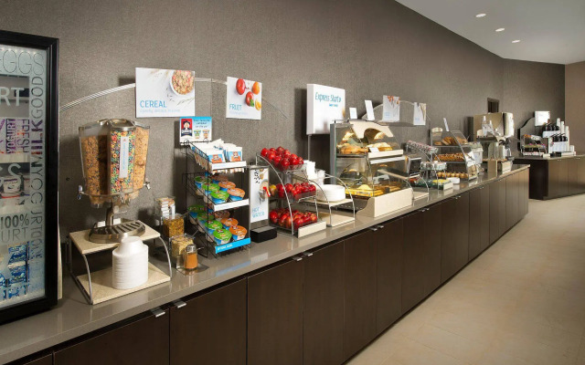 Holiday Inn Express & Suites Waco South by IHG