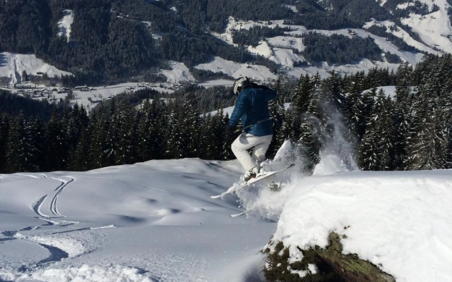 Appartements Lorenzoni, Cafe Konditorei Helmut Lorenzoni