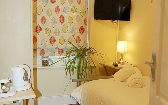 Saint Cadfans Lodge