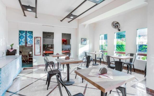 OYO 3819 Hotel Winotosastro