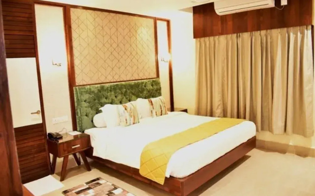 Hotel Radhika Regency