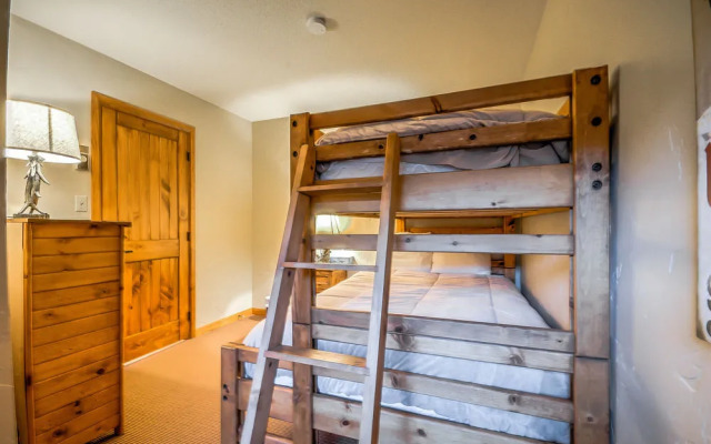 Invitingly Furnished3 Bedroom Timber Run 112 In Steamboat Springs