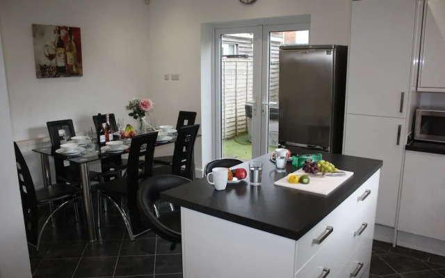 Holiday Home With Hot Tub & Sauna