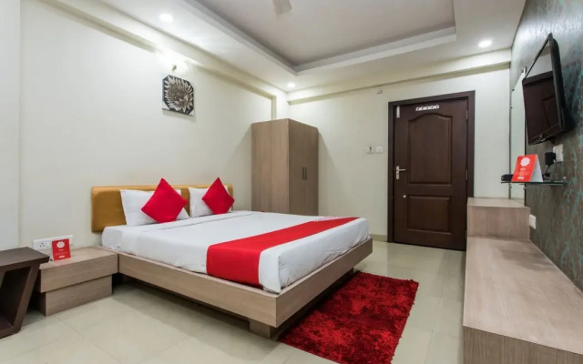 Oyo 3892 Hotel Divya Palace