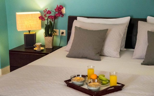 Leone Luxury Villas