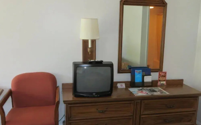 Scottish Inns Osage Beach