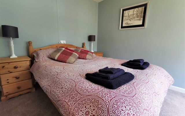 Coach House - 5 Bedroom - Llanfyrnach