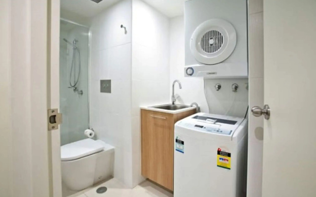 Lanai Riverside Apartments