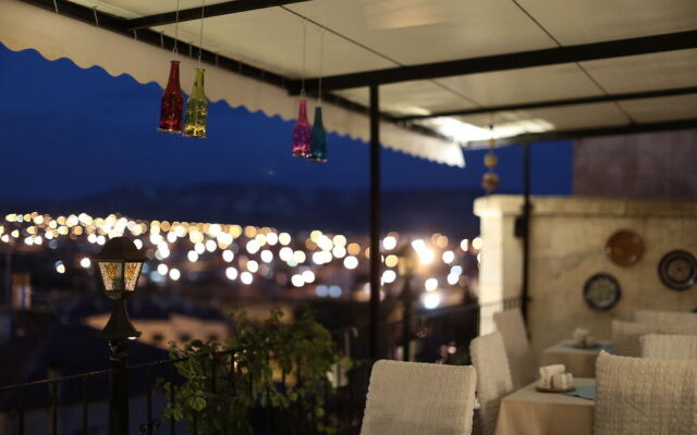 Shah Mat Hotel