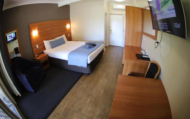 Sleepy Hill Motor Inn