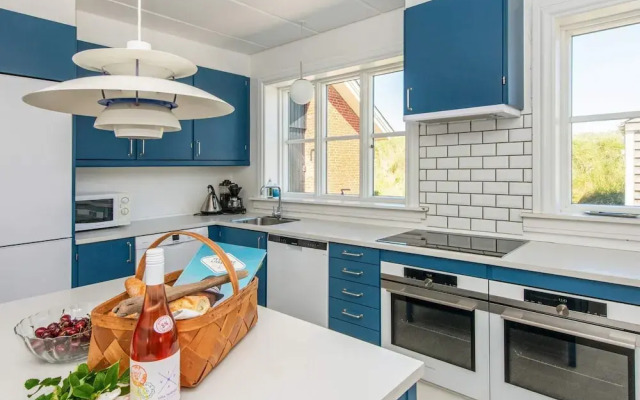 20 Person Holiday Home in Ringkobing