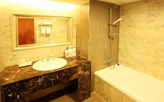 Hotel Lake