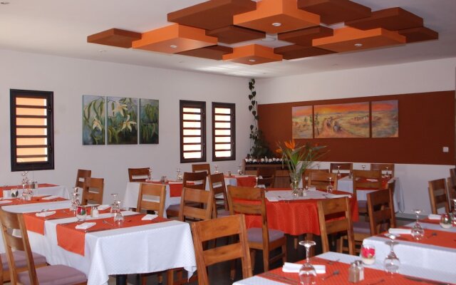 Plumeria Hotel