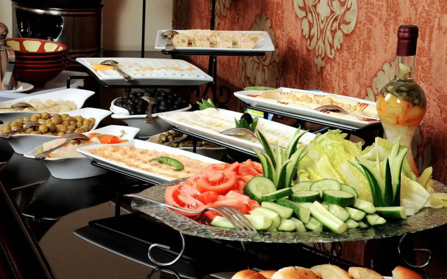Auris Al Fanar Hotel