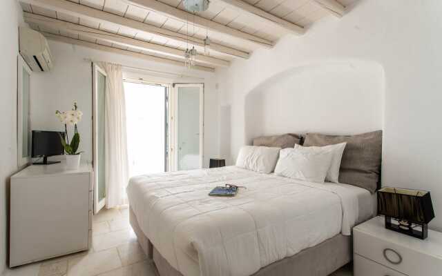 Villa Diorite by Mykonos Rocks