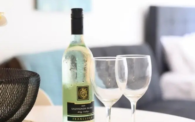 BHB CBD Dream - Wine Netflix Wifi Views