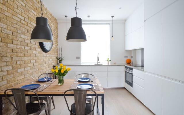 Contemporary Chic home in Kings Cross