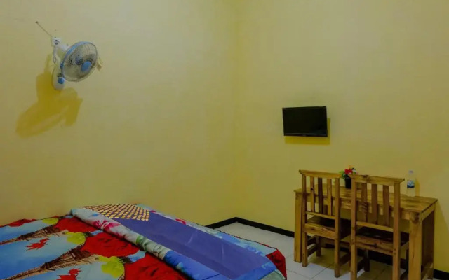 SPOT ON 1976 Hamana Beach Inn