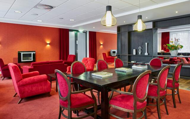 Holiday Inn Express Amsterdam - Schiphol, an IHG Hotel