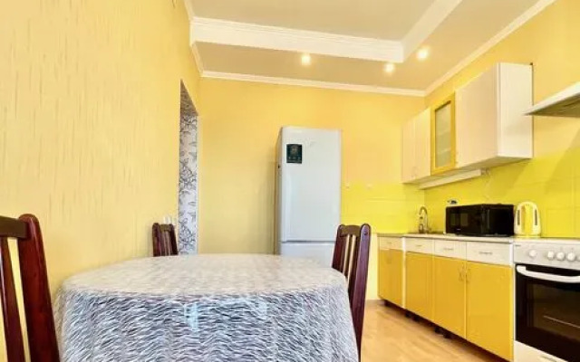 House-available on the street. Mira, 136