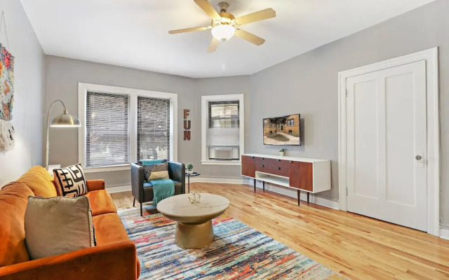 Cozy Modern 1BR Apt in Boystown